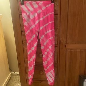 NWOT Rare Pink VS leggings